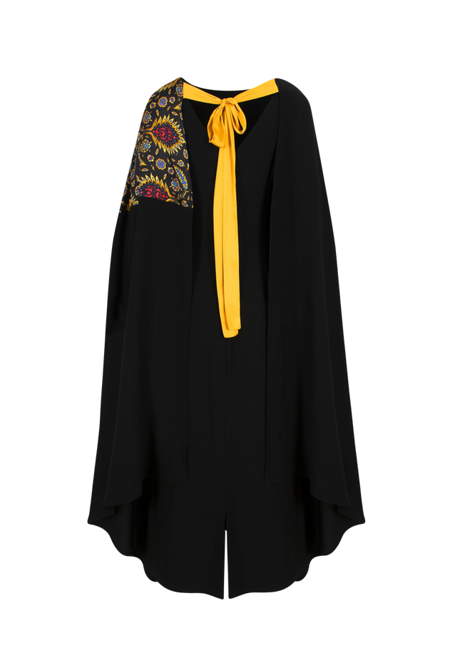 Zo Pelerinli Siyah Elbise Uzun