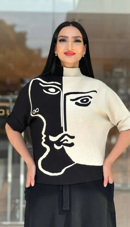 Dik Yaka Desenli Triko Kazak