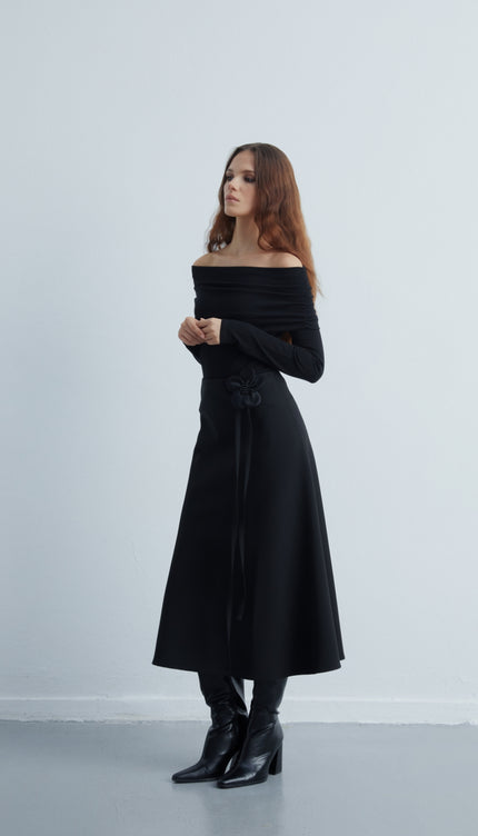 The Classic Gül Detaylı Etek