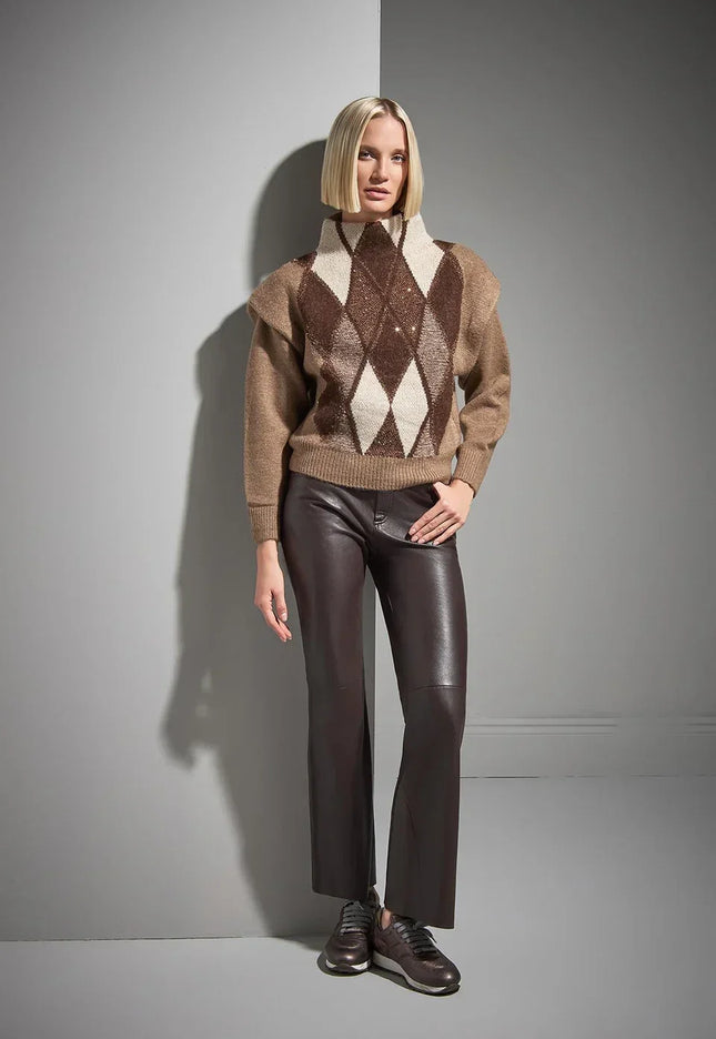 Baklava Desenli Dik Yaka Kahverengi Triko Kazak