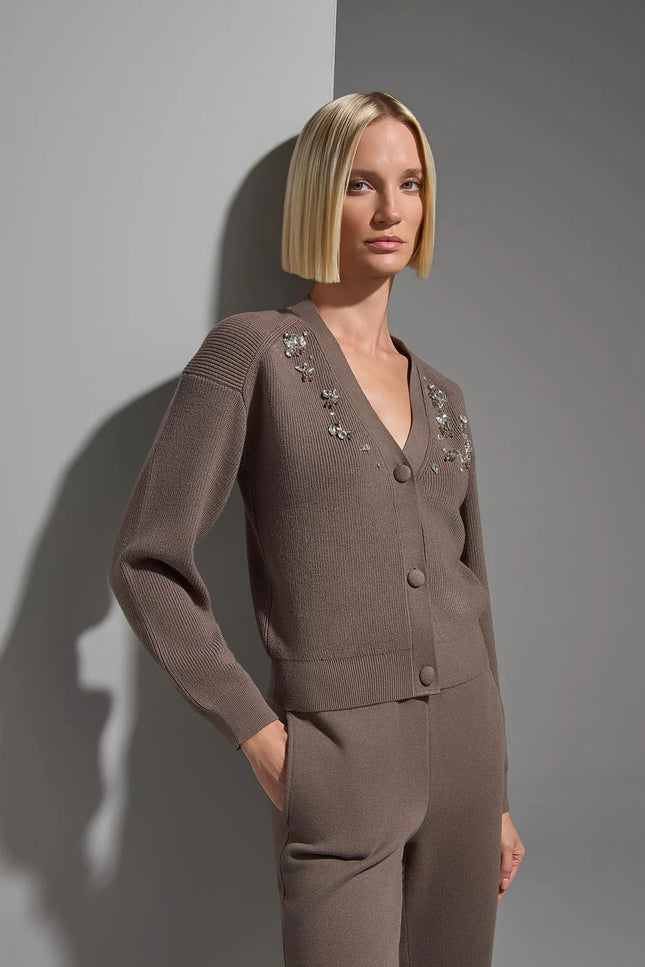 El İşi Taş İşlemeli Kahverengi Triko Hırka