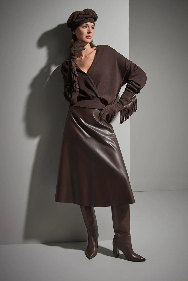 Kruvaze Yaka Kahverengi Triko Kazak