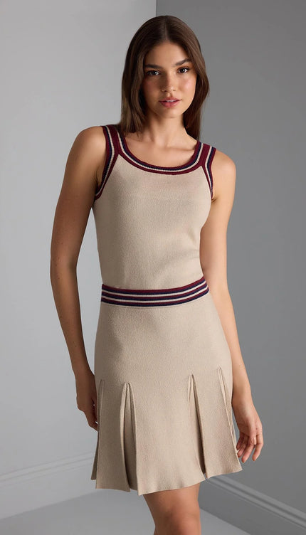 Şerit Detaylı İnce Askı  Triko Crop Top