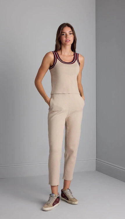 Şerit Detaylı İnce Askı  Triko Crop Top