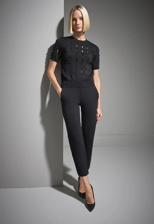 Taş Baskılı Kısa Kollu Siyah Triko Bluz