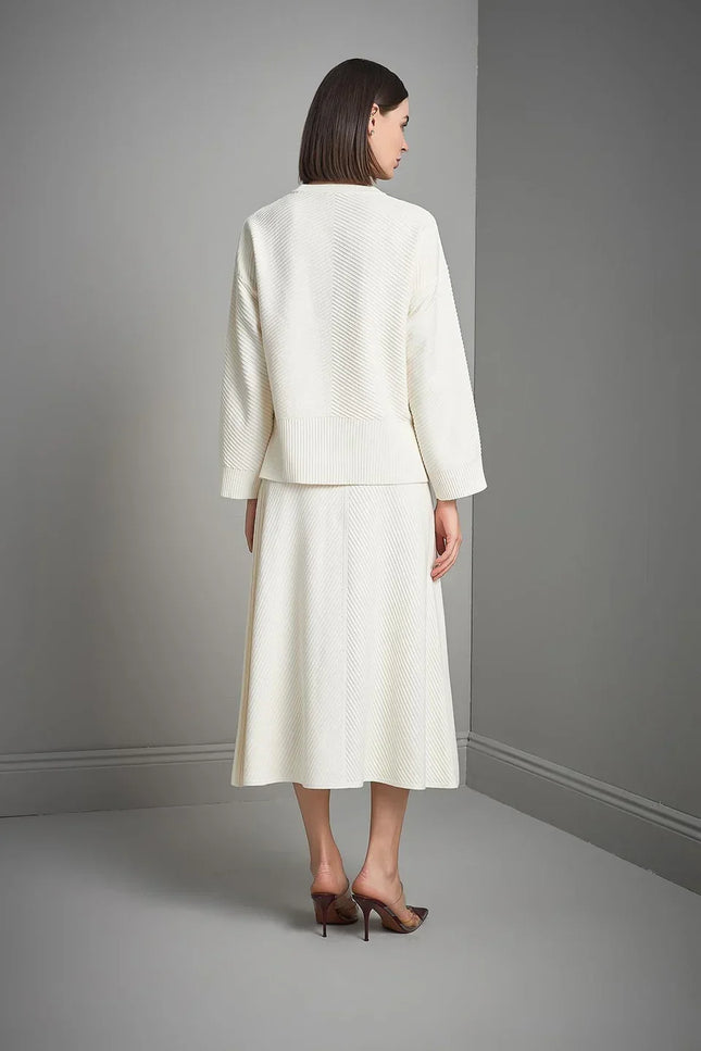 Verev Desenli Kloş Ekru Midi Triko Etek